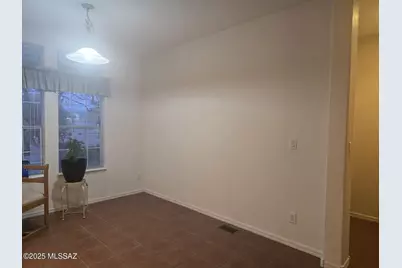 1040 E Miguel Avenue, Benson, AZ 85602 - Photo 6