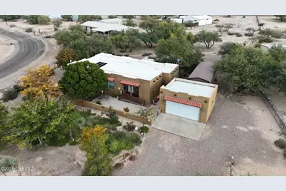 1040 E Miguel Avenue, Benson, AZ 85602 - Photo 1