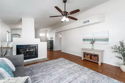 8869 N Willeta Drive, Tucson, AZ 85743 - Photo 12