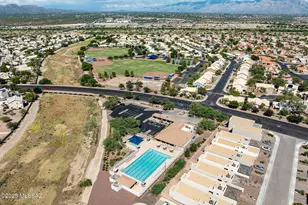 8869 N Willeta Dr, Tucson, AZ 85743 - Photo 28