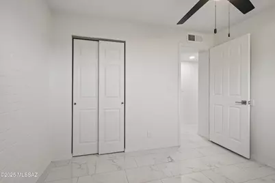 7901 E Winnepeg Drive, Tucson, AZ 85730 - Photo 14