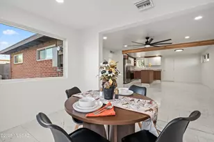 7901 E Winnepeg Dr, Tucson, AZ 85730 - Photo 8