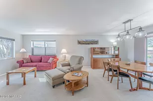 625 N Avenida Tortuga, Green Valley, AZ 85614 - Photo 2