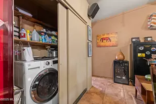 360 S Treston Ln, Tucson, AZ 85711 - Photo 38