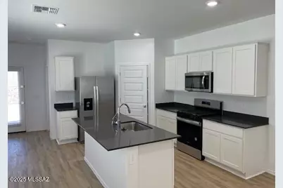 12238 E Patricia Ann Drive, Vail, AZ 85641 - Photo 4