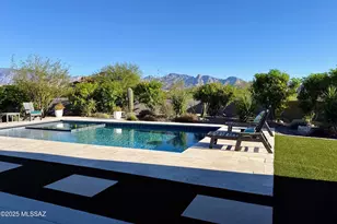 725 W Tortolita Mountain Ci, Tucson, AZ 85755 - Photo 2