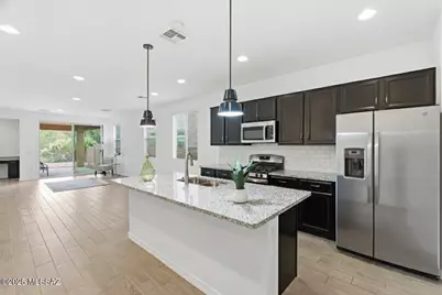 12818 N Dutch Drive, Oro Valley, AZ 85755 - Photo 2