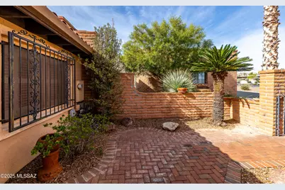3124 S Camino Kino, Green Valley, AZ 85622 - Photo 12