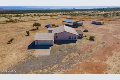 1176 W Trigger Lane, Cochise, AZ 85606 - Photo 38