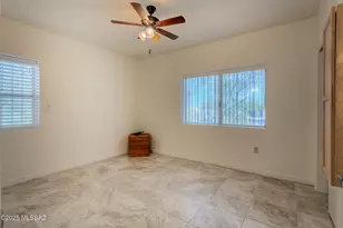 330 E Paseo Azul, Green Valley, AZ 85614 - Photo 22