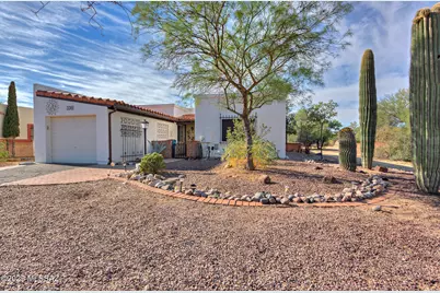 330 E Paseo Azul, Green Valley, AZ 85614 - Photo 2