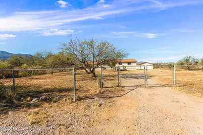 5016 S Santa Lucia Avenue, Sierra Vista, AZ 85650 - Photo 2
