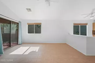 5852 W Mohave Bloom Dr, Tucson, AZ 85735 - Photo 10