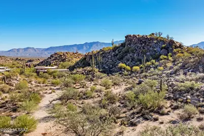 867 Granite Gorge Drive #327, Oro Valley, AZ 85755 - Photo 8