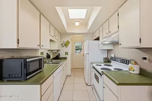 207 N Calle Del Diablo, Green Valley, AZ 85614 - Photo 14