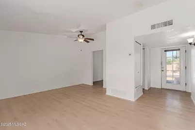 6922 N Northpoint Drive, Tucson, AZ 85741 - Photo 6