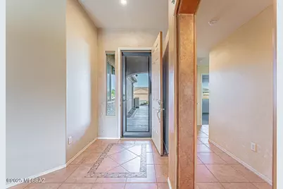 917 W Bosch Drive, Green Valley, AZ 85614 - Photo 6