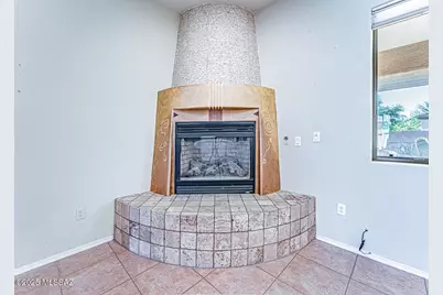 917 W Bosch Drive, Green Valley, AZ 85614 - Photo 10