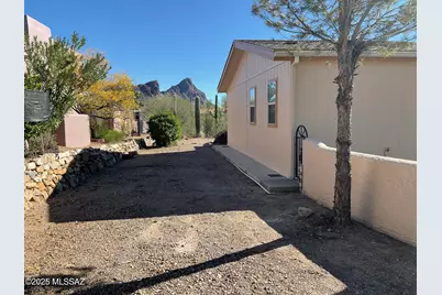 2121 S Doubletree Lane, Tucson, AZ 85713 - Photo 6