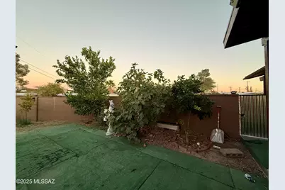 2441 N Jordan Drive, Tucson, AZ 85745 - Photo 16