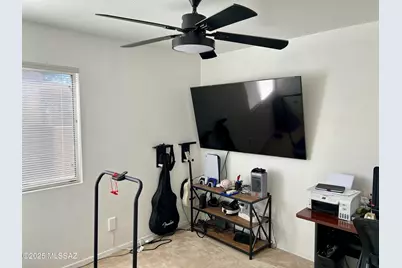 9458 E Bench Mark Loop, Tucson, AZ 85747 - Photo 10