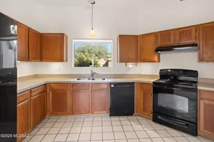 2913 W Yorkshire St, Tucson, AZ 85742 - Photo 12