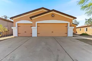 8389 W Calle Sancho Panza, Tucson, AZ 85757 - Photo 2