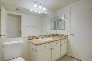 4271 N River Grove Cir, Tucson, AZ 85719 - Photo 8