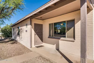 909 S Catalina Avenue, Tucson, AZ 85711 - Photo 2