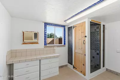 909 S Catalina Avenue, Tucson, AZ 85711 - Photo 32