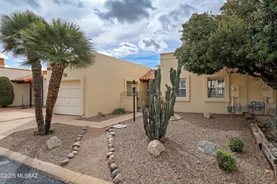 1343 W Calle Madrid, Green Valley, AZ 85622 - Photo 4