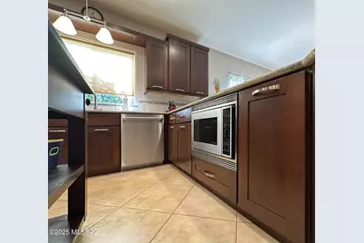 13573 N Garlenda Way, Oro Valley, AZ 85755 - Photo 4