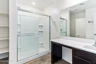 6038 S Kirtley Dr, Tucson, AZ 85706 - Photo 28