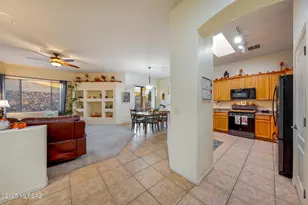 10467 S Drifter Ranch Pl, Vail, AZ 85641 - Photo 4
