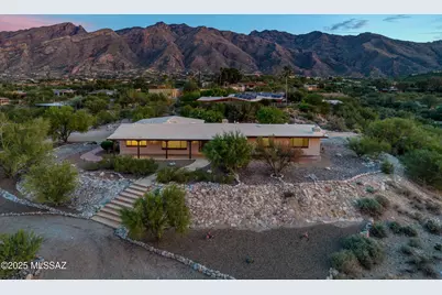 5802 N Camino Arizpe, Tucson, AZ 85718 - Photo 2