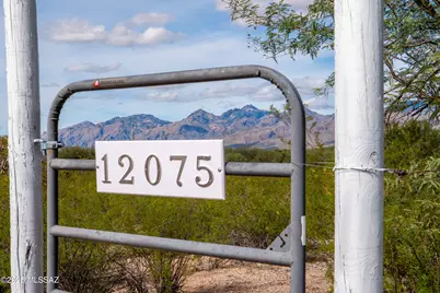 12075 Speedway Boulevard #NA, Tucson, AZ 85748 - Photo 2