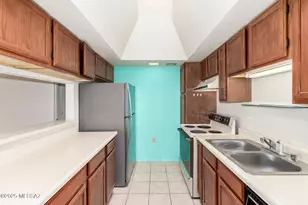 1761 W Dalehaven Cir, Tucson, AZ 85704 - Photo 10