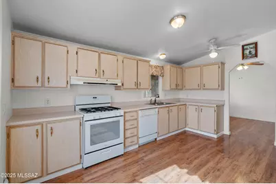 11370 W Orange Grove Road, Tucson, AZ 85743 - Photo 12