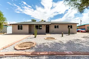 1010 E Gifford Dr, Tucson, AZ 85719 - Photo 1
