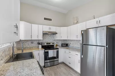 8961 E Alderpoint Way, Tucson, AZ 85730 - Photo 8