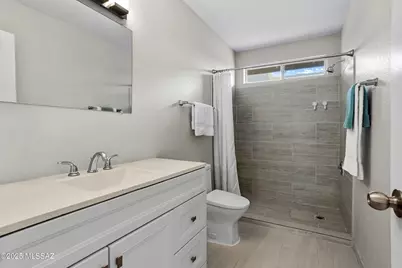 8961 E Alderpoint Way, Tucson, AZ 85730 - Photo 16