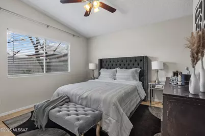 8961 E Alderpoint Way, Tucson, AZ 85730 - Photo 12