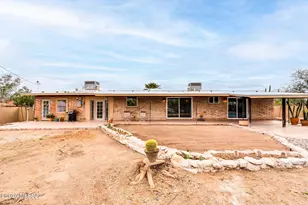 3205 N View Crest Dr, Tucson, AZ 85745 - Photo 48