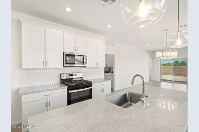 7275 S Gray Jay Drive, Tucson, AZ 85747 - Photo 2