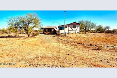 44140 E Fairmont Drive, Tucson, AZ 85739 - Photo 1