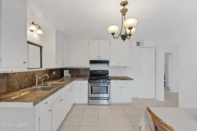 3317 N Geronimo Avenue, Tucson, AZ 85705 - Photo 12