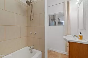 3317 N Geronimo Ave, Tucson, AZ 85705 - Photo 18