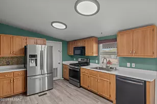 12757 S Red Horizon Trail, Vail, AZ 85641 - Photo 10