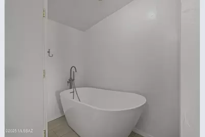 12757 S Red Horizon Trail, Vail, AZ 85641 - Photo 6