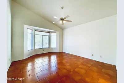 297 E Desert Golf Place, Tucson, AZ 85737 - Photo 26